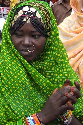 Hedareb woman - Festival Eritrea 2006 - Expo Asmara Eritrea.